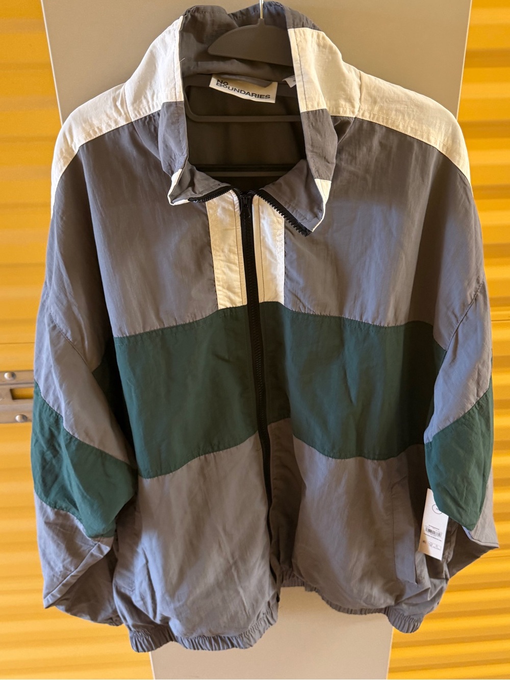 No Boundaries Gray, Green & Cream Colorblock Windbreaker